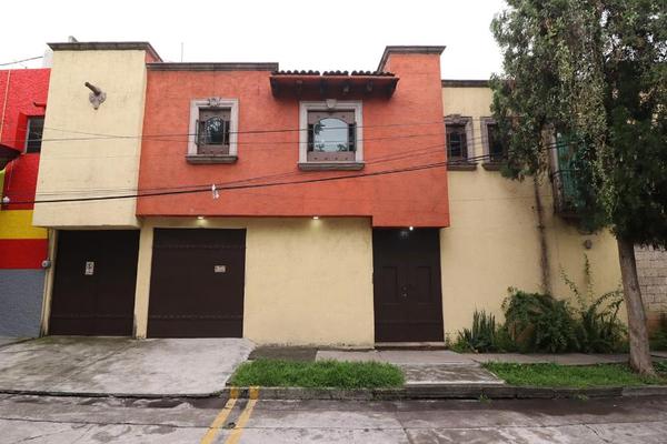 Foto de inmueble en AV. CENTRAL #188, Col. Chapultepec Norte C.P. 58260, Morelia