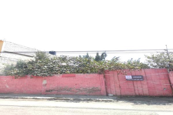 Foto de inmueble en av central, Col. Ejidal Emiliano Zapata C.P. 55024, Ecatepec de Morelos