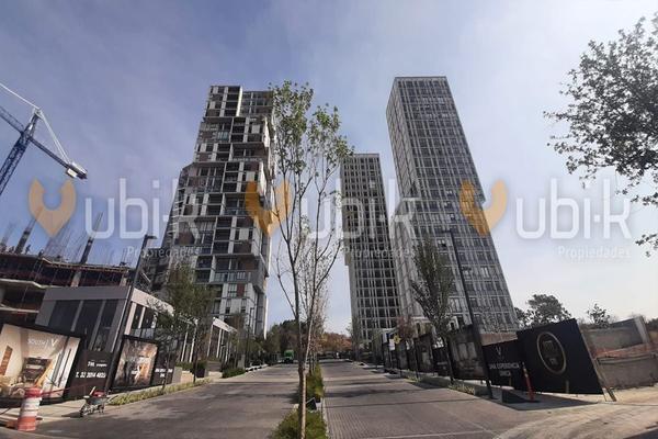 Foto de inmueble en Av. Central Guillermo Camarena, Col. Parque Real C.P. 45136, Zapopan