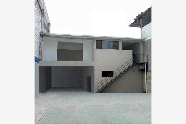 Foto de inmueble en AV.CENTRAL #S, Col. Chapultepec C.P. 62360, Cuernavaca