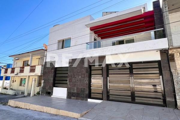 Foto de inmueble en Av. Charro, Col. Felipe Carrillo Puerto C.P. 89430, Ciudad Madero