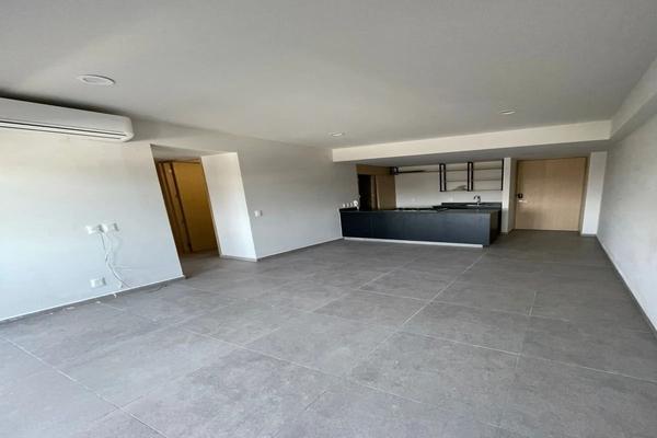 Foto de inmueble en Av. Circunvalación Agustín Yáñez, Col. Arcos Vallarta C.P. 44130, Guadalajara
