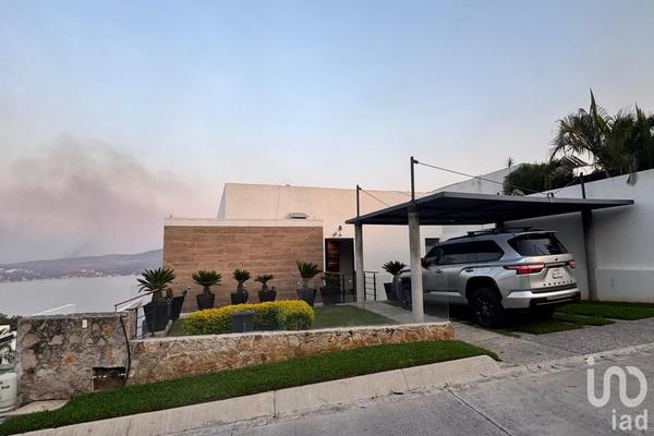 Foto de inmueble en Av. Circunvalación, Col. Tequesquitengo C.P. 62915, Jojutla