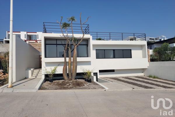 Foto de inmueble en Av. Circunvalación, Col. Tequesquitengo C.P. 62915, Jojutla