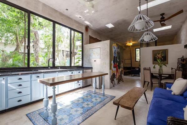 Foto de inmueble en Av. coba, Col. Tulum Centro C.P. 77760, Tulum