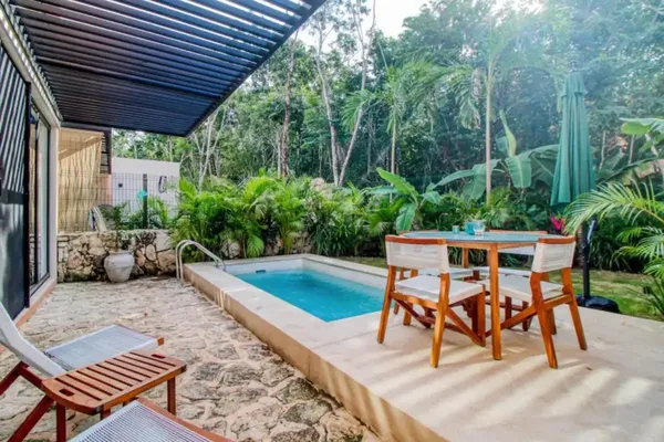 Foto de inmueble en Avenida Coba, Tulum #ERTU227, Col. Tulum Centro C.P. 77760, Tulum