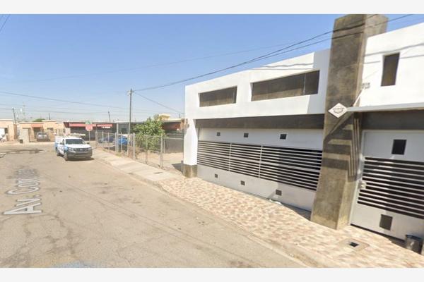Foto de inmueble en AV CORULLON #0, Col. Hacienda de Los Portales C.P. 21327, Mexicali