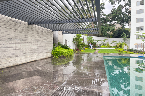 Foto de inmueble en Av. Cuauhtemoc, Col. Jacarandas C.P. 62420, Cuernavaca