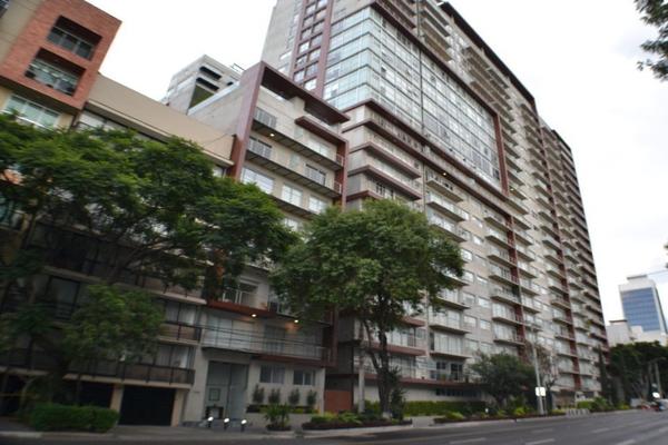 Foto de inmueble en Av. Cuauhtemoc, Col. Letrán Valle C.P. 03650, Benito Juárez