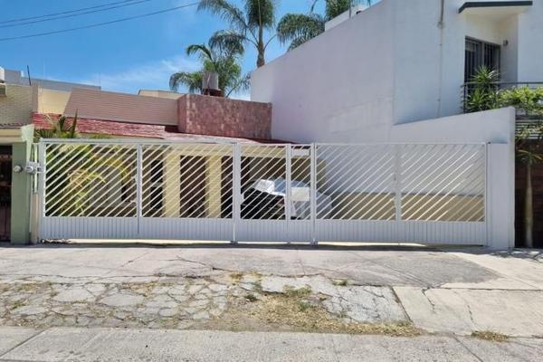 Foto de inmueble en Avenida de la Calma, Col. La Calma C.P. 45070, Zapopan