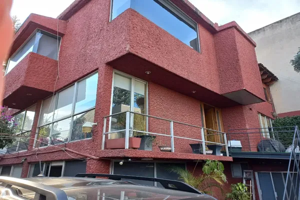 Foto de inmueble en AV DE LA HERRADURA #16, Col. Lomas Hipódromo C.P. 53900, Naucalpan de Juárez
