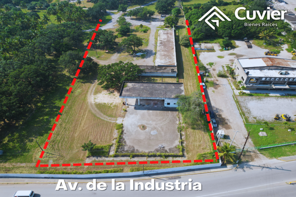 Foto de inmueble en Avenida de la Industria., Col. Albañiles C.P. 89604, Altamira