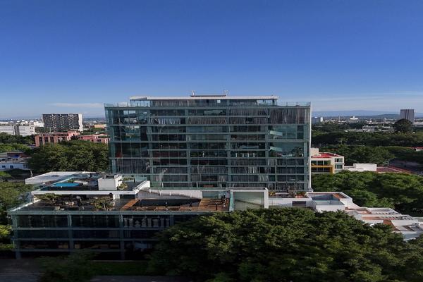 Foto de inmueble en Av. De La Paz, Col. Lafayette C.P. 44150, Guadalajara