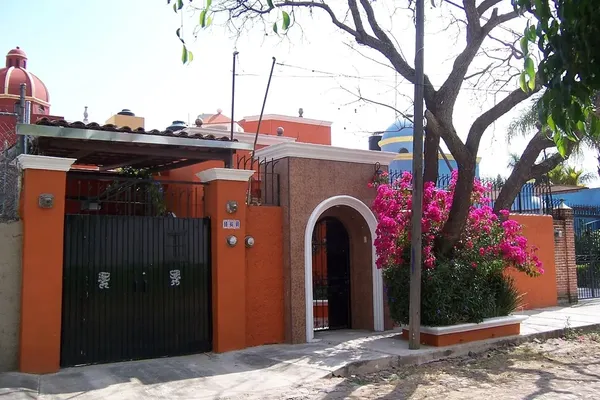 Foto de inmueble en Ave de la Ribera #435, Col. Ribera del Pilar C.P. 45906, Chapala