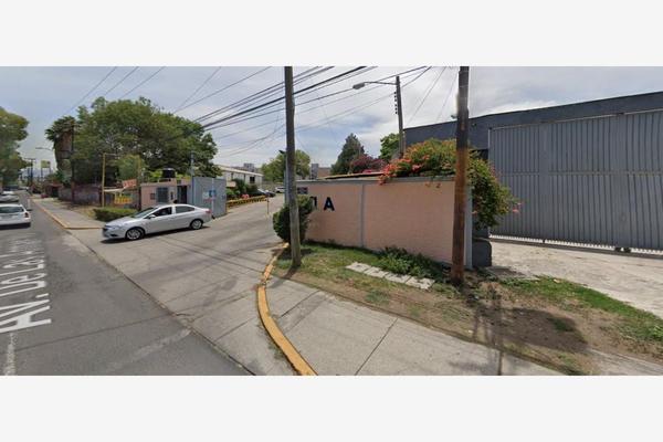 Foto de inmueble en AV. DE LAS ARMAS NORTE #100, Col. San Jerónimo Tepetlacalco C.P. 54090, Tlalnepantla de Baz