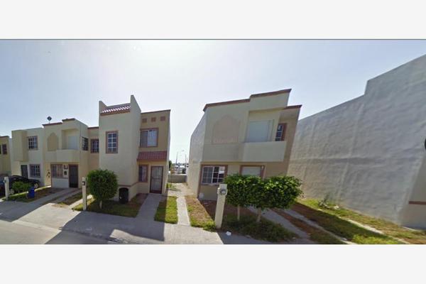Foto de inmueble en AV. DE LAS FLORES #0, Col. Paseo de Las Flores C.P. 88799, Reynosa