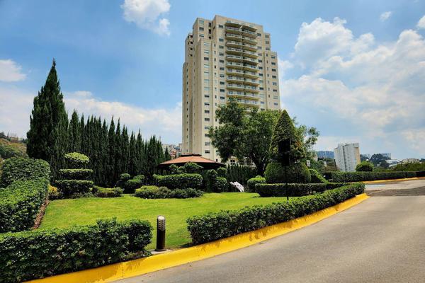 Foto de inmueble en Avenida de las Flores, Col. Lomas Country Club C.P. 52779, Huixquilucan