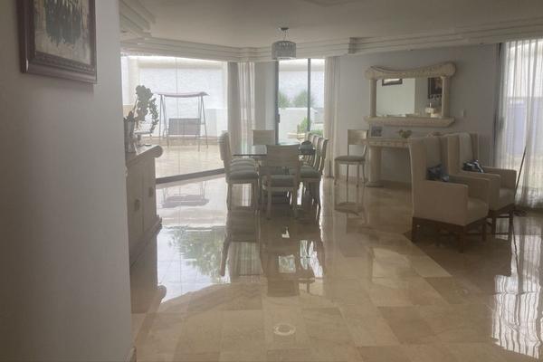 Foto de inmueble en Av de las fuentes, Col. Lomas de Tecamachalco C.P. 53950, Naucalpan de Juárez