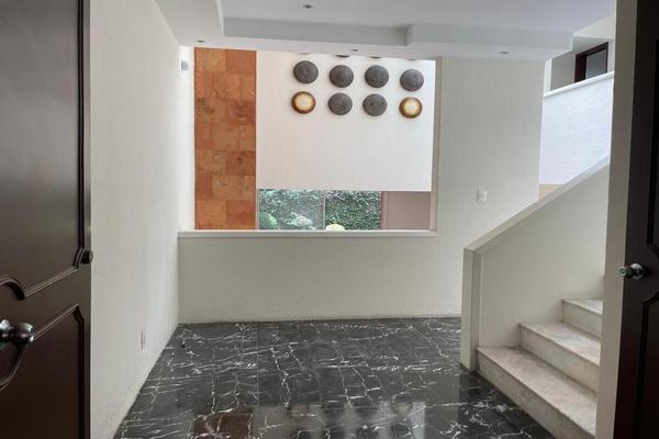 Foto de inmueble en Avenida de las Fuentes, Col. Lomas de Tecamachalco C.P. 53950, Naucalpan de Juárez
