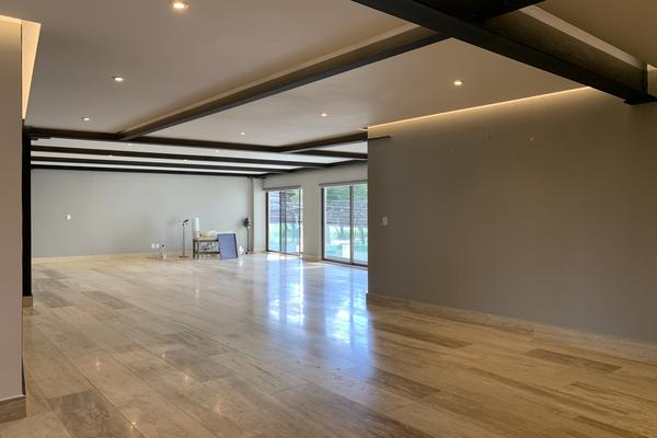 Foto de inmueble en Av de las Fuentes, Col. Lomas de Tecamachalco C.P. 53950, Naucalpan de Juárez