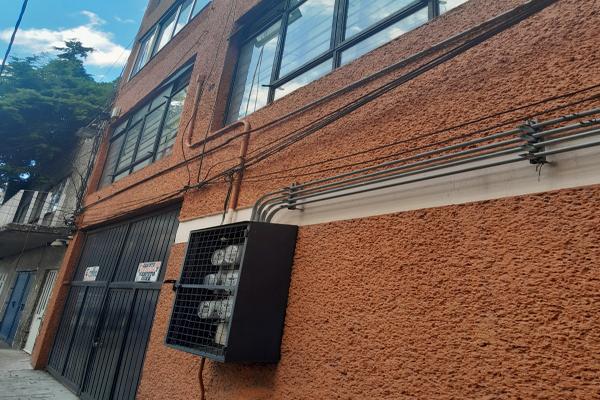 Foto de inmueble en Avenida de las Granjas, Col. Jardín Azpeitia C.P. 02530, Azcapotzalco