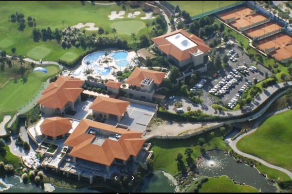 Foto de inmueble en AVENIDA DE LAS LOMAS, Col. Las Lomas Club Golf C.P. 45136, Zapopan