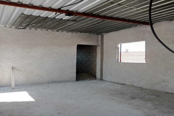 Foto de inmueble en AV. DE LAS ROSAS, Col. Loma Bonita C.P. 62790, Xochitepec
