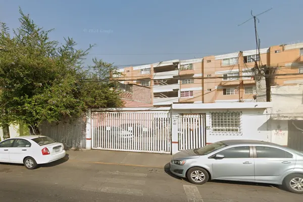Foto de inmueble en av de las torres #0, Col. Los Ángeles C.P. 09830, Iztapalapa