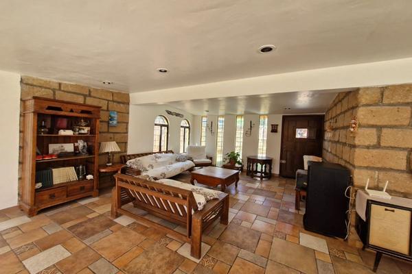 Foto de inmueble en av de las torres, Col. Texcacoa C.P. 54605, Tepotzotlán