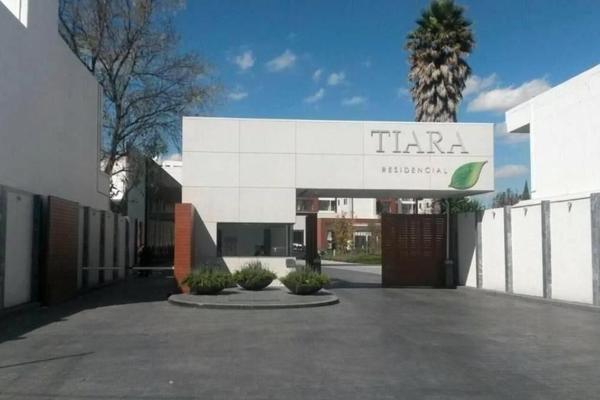 Foto de inmueble en Av. de los Bosques, Col. Lomas de Tecamachalco C.P. 53950, Naucalpan de Juárez