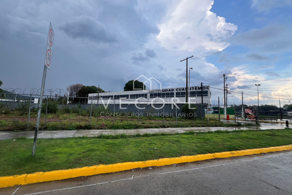 Foto de inmueble en Av. Del Bajío, Col. El Bajío C.P. 45017, Zapopan