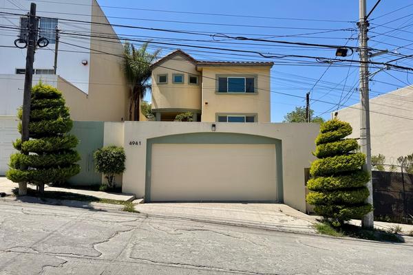 Foto de inmueble en Avenida del Bosque, Col. Jardines de Chapultepec C.P. 22025, Tijuana