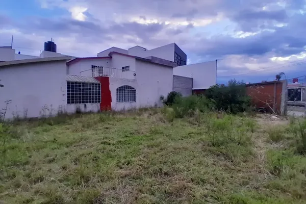 Foto de inmueble en Av del Ferrocarril #22, Col. La Carcaña C.P. 72776, San Pedro Cholula