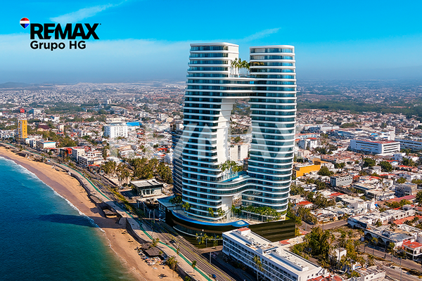 Foto de inmueble en AV. DEL MAR, Col. Independencia C.P. 82010, Mazatlán