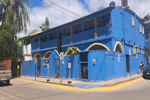 Foto de inmueble en AV DEL PALMAR, Col. Sayulita C.P. 63734, Bahía de Banderas