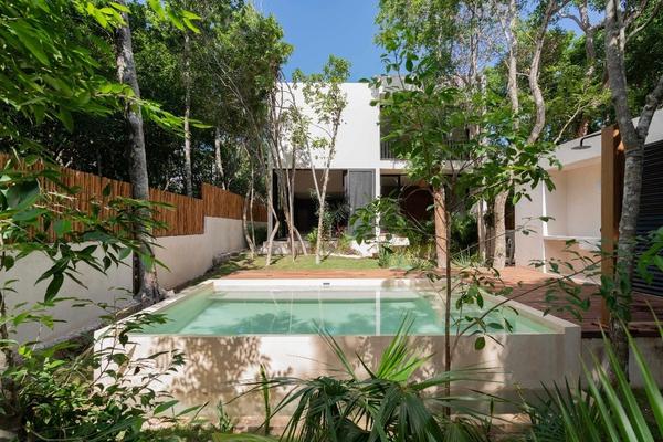 Foto de inmueble en Ave del Sol, Col. Akumal C.P. 77776, Tulum