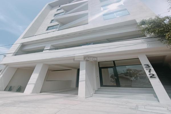 Foto de inmueble en Av. Dr. Manuel Nava #372, Col. Universitaria C.P. 78290, San Luis Potosí