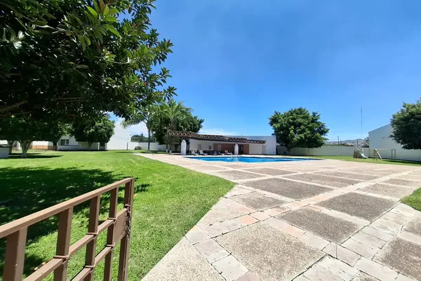 Foto de inmueble en Av. Don Bosco #29, Col. Residencial Bellavista Diamante C.P. 76900, Corregidora