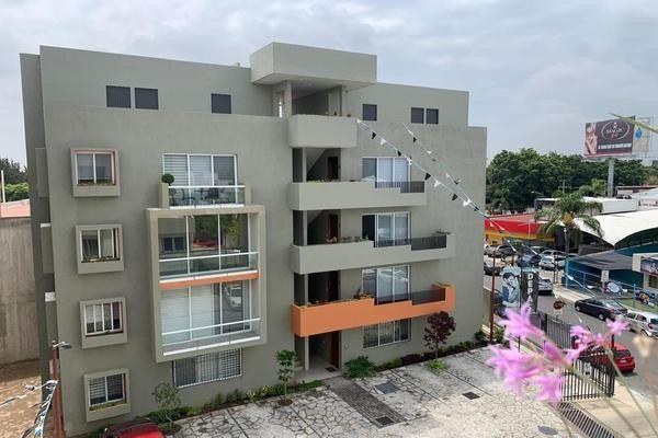 Foto de inmueble en Av. El Colli, Col. El Colli Urbano 1a. Sección C.P. 45070, Zapopan