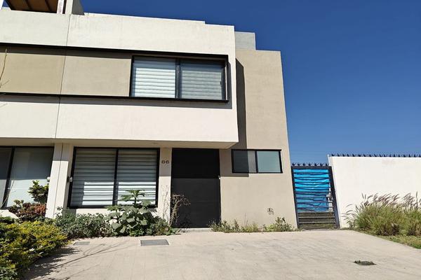 Foto de inmueble en Avenida Elementia #116, Col. Element C.P. 45645, Tlajomulco de Zúñiga