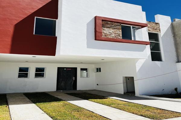 Foto de inmueble en Av. enrique carrola antuna, Col. Canelas C.P. 34290, Durango