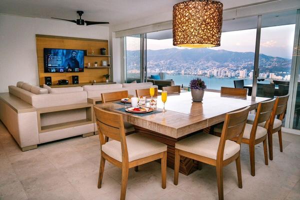 Foto de inmueble en Av. Escenica, Col. La Princesa C.P. 39890, Acapulco de Juárez
