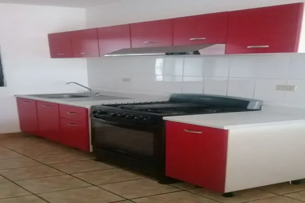 Foto de inmueble en av españa #232, Col. El Cortijo C.P. 36614, Irapuato
