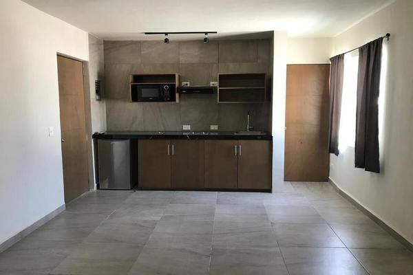 Foto de inmueble en Ave Eugenio Garza Sada, Col. Mas Palomas (Valle de Santiago) C.P. 64780, Monterrey