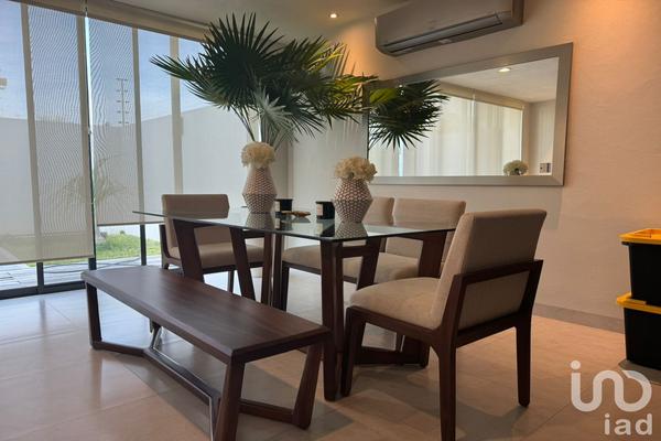Foto de inmueble en av federacion #428, Col. Ixtapa C.P. 48280, Puerto Vallarta