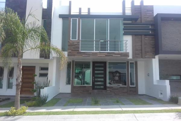 Foto de inmueble en AV FEDERALISTAS #2122, Col. La Cima C.P. 45134, Zapopan