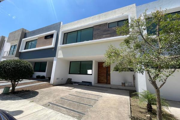 Foto de inmueble en Av federalistas, Col. La Cima C.P. 45134, Zapopan