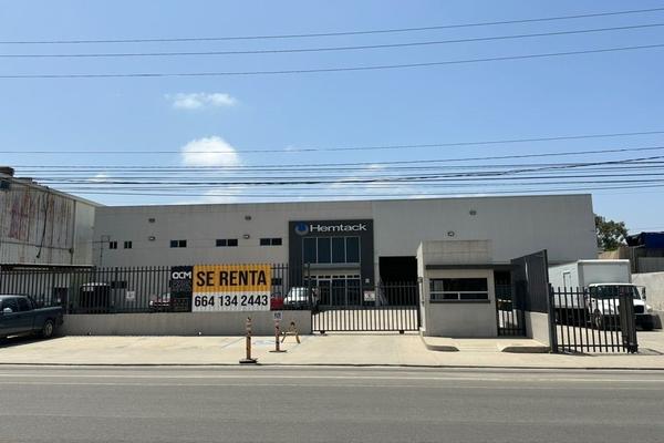 Foto de inmueble en Av. General Lazaro Cardenas, Col. Chapultepec C.P. 22785, Ensenada