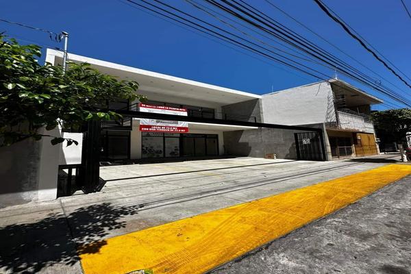 Foto de inmueble en Av. Gral. Manuel Álvarez, Col. Villa de Alvarez Centro C.P. 28970, Villa de Álvarez