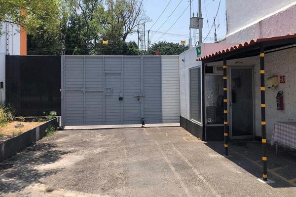 Foto de inmueble en AV. GONZALEZ GALLO, Col. Atlas C.P. 44870, Guadalajara